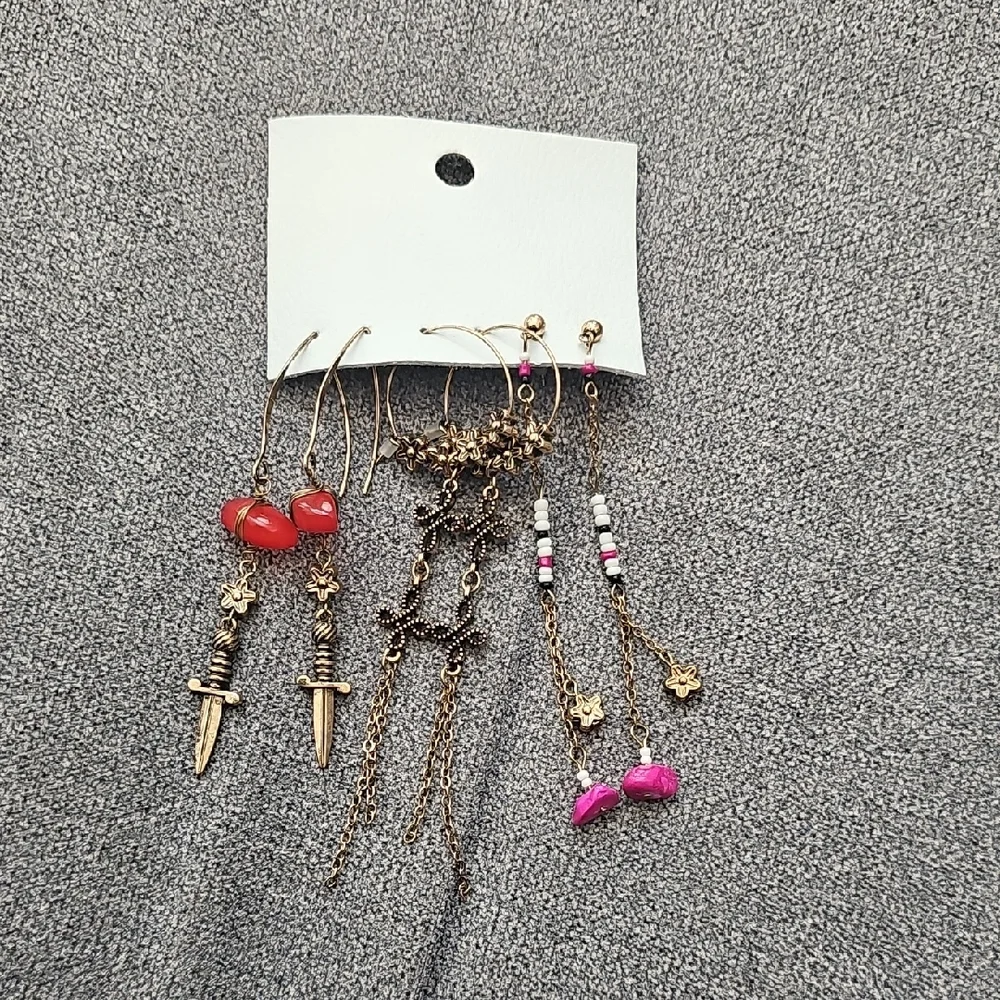 NWT Free People Siren Hoops Earrings Set 3 Pairs Gold Tone Dangle - Picture 2 of 6